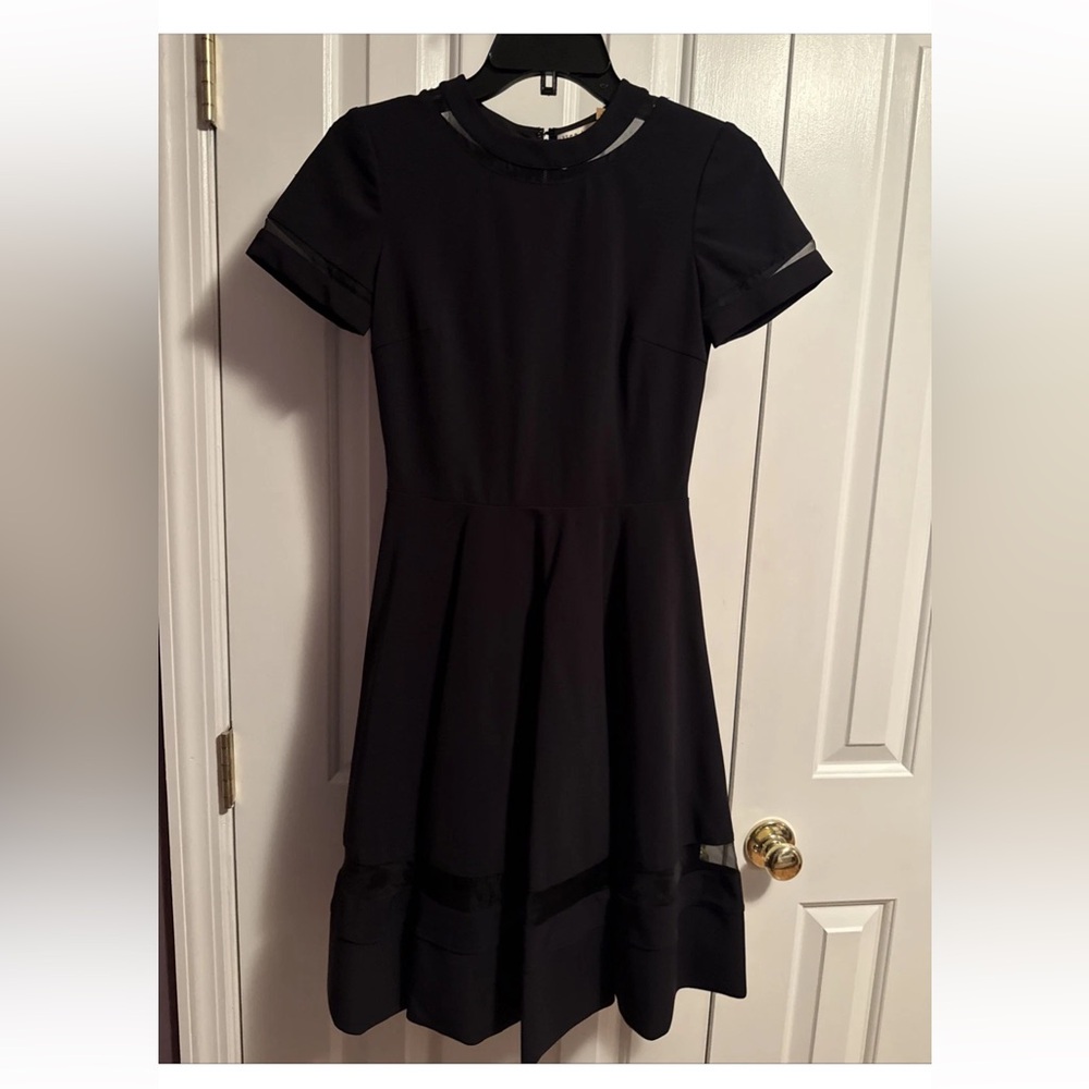 Alice + Olivia Classic Navy with Black trim Midi Dress Size 0